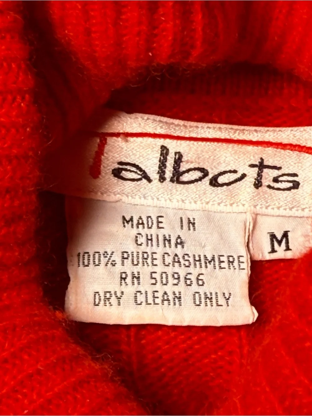 Talbots Women’s Medium Red 100% Cashmere Cable Knit Turtleneck Sweater Vintage